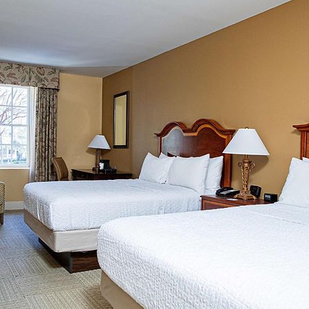 Hampton Inn Charleston-Historic District Exterior foto