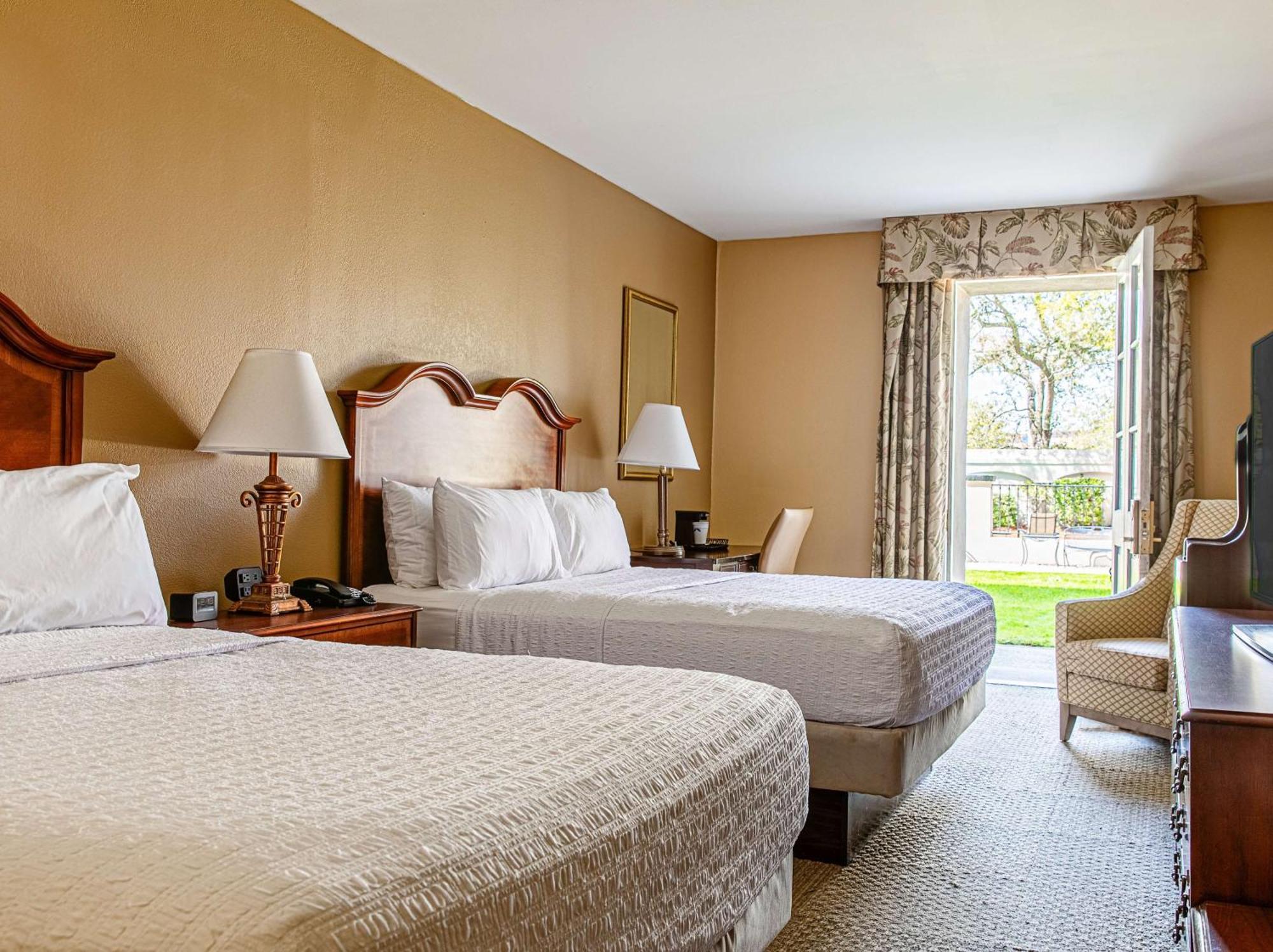 Hampton Inn Charleston-Historic District Exterior foto